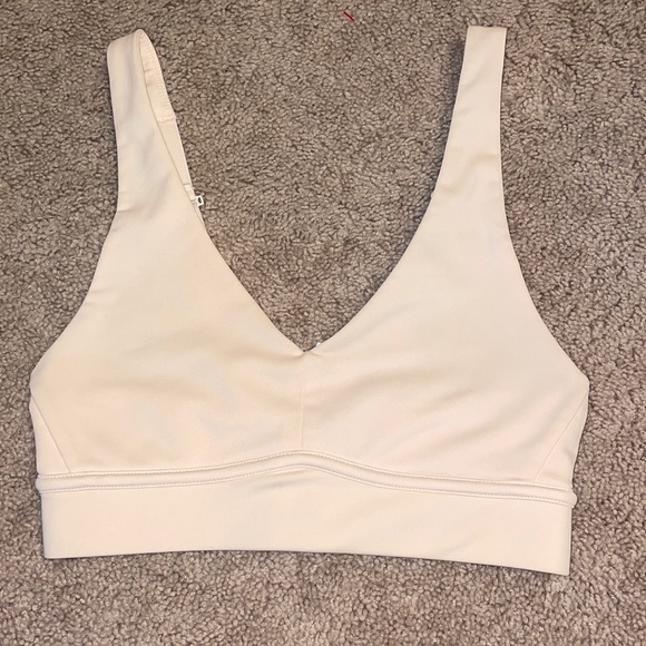 Fabletics Sports Bra Top - Picture 1 of 3